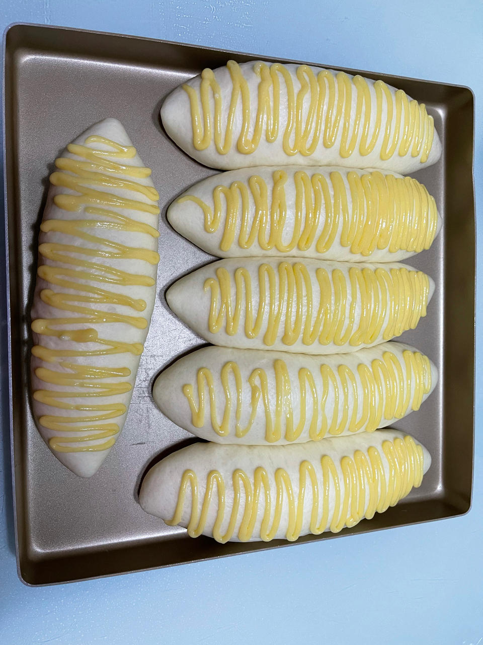 毛毛虫面包