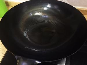 29元买的铁锅如何开锅变不粘，开锅步骤及保养的做法 步骤12