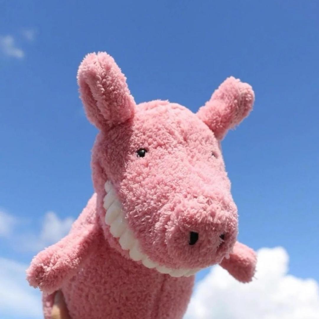 被自己厨艺吓到的女人