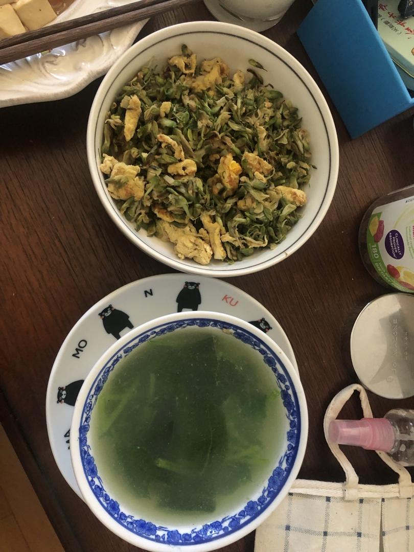茉莉花炒鸡蛋