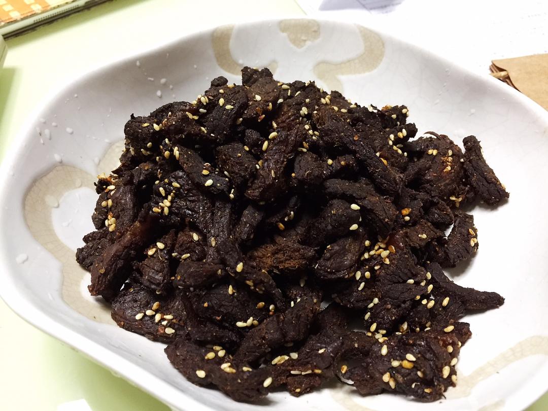 好吃到停不下来的手撕牛肉