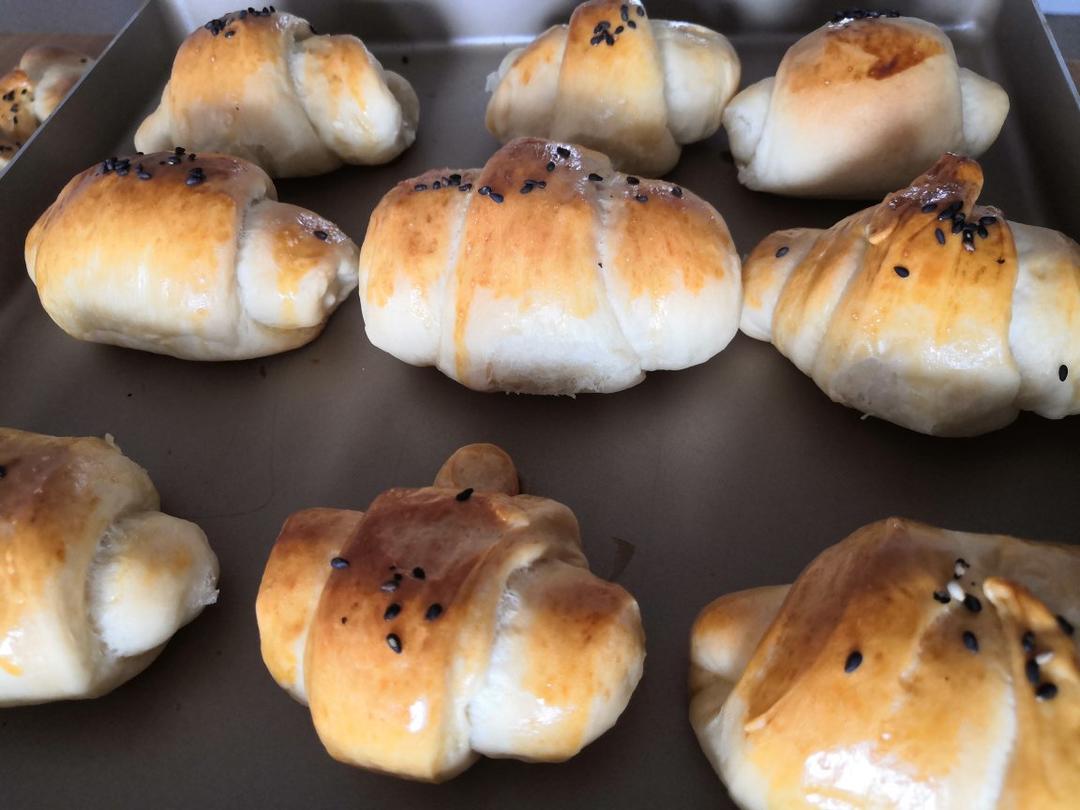 手揉小小牛角包🥐（牛奶面包配方）