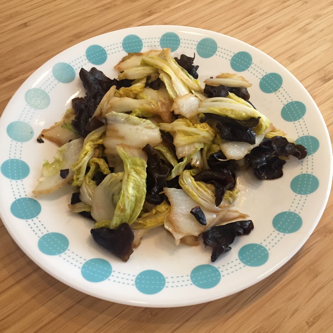 白菜炒木耳