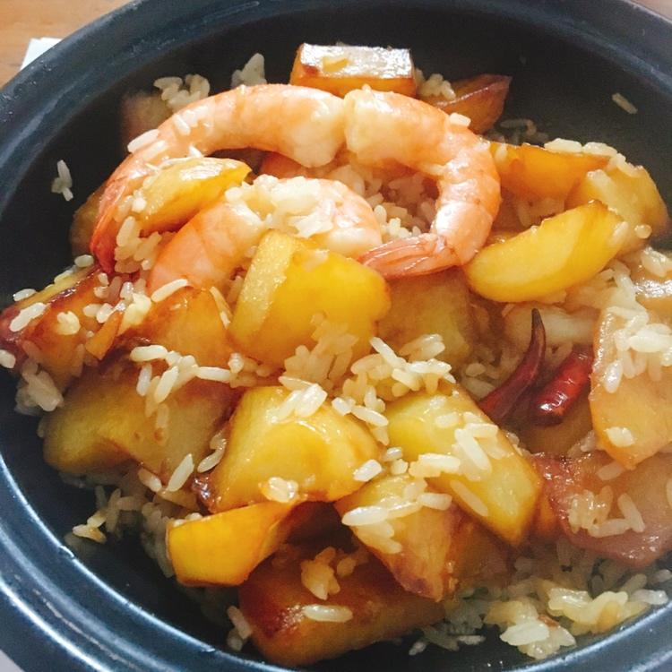 土豆焖饭（电饭锅版）