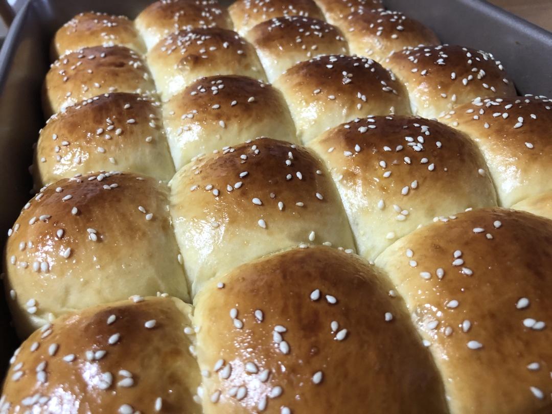 蜂蜜牛奶小餐包（一次发酵超级柔软拉丝）