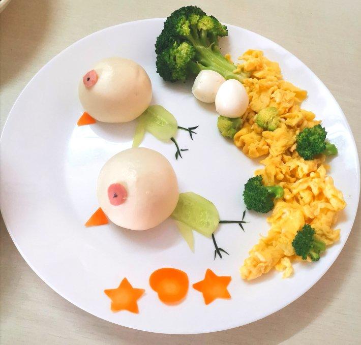 茶茶的创意早餐—小鸡快跑