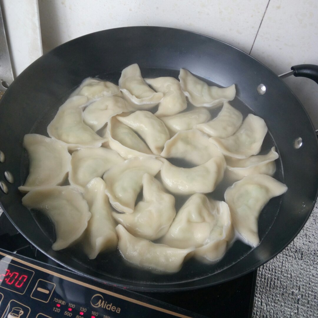 香菇肉馅饺子