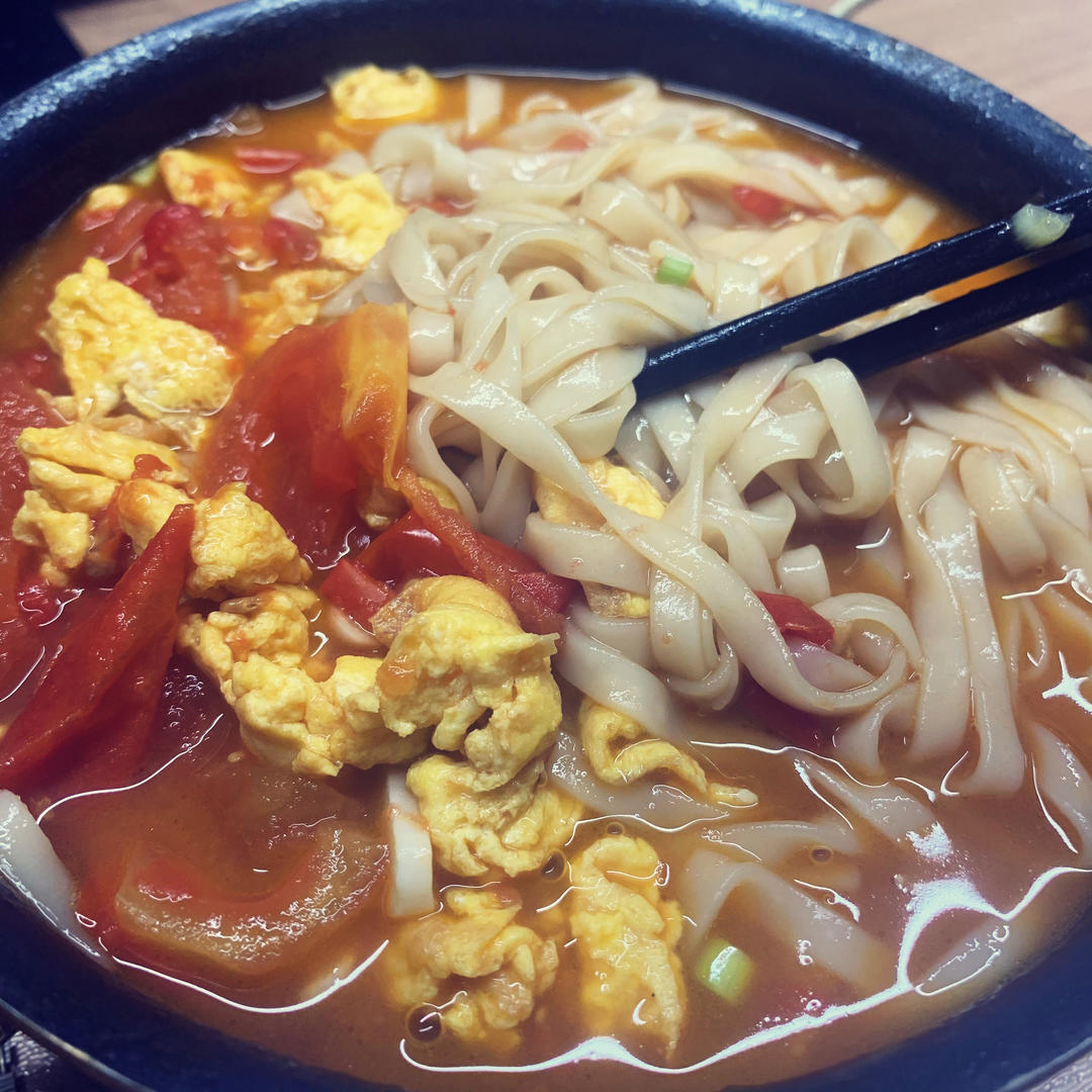 恨不得抱着锅舔的番茄鸡蛋面