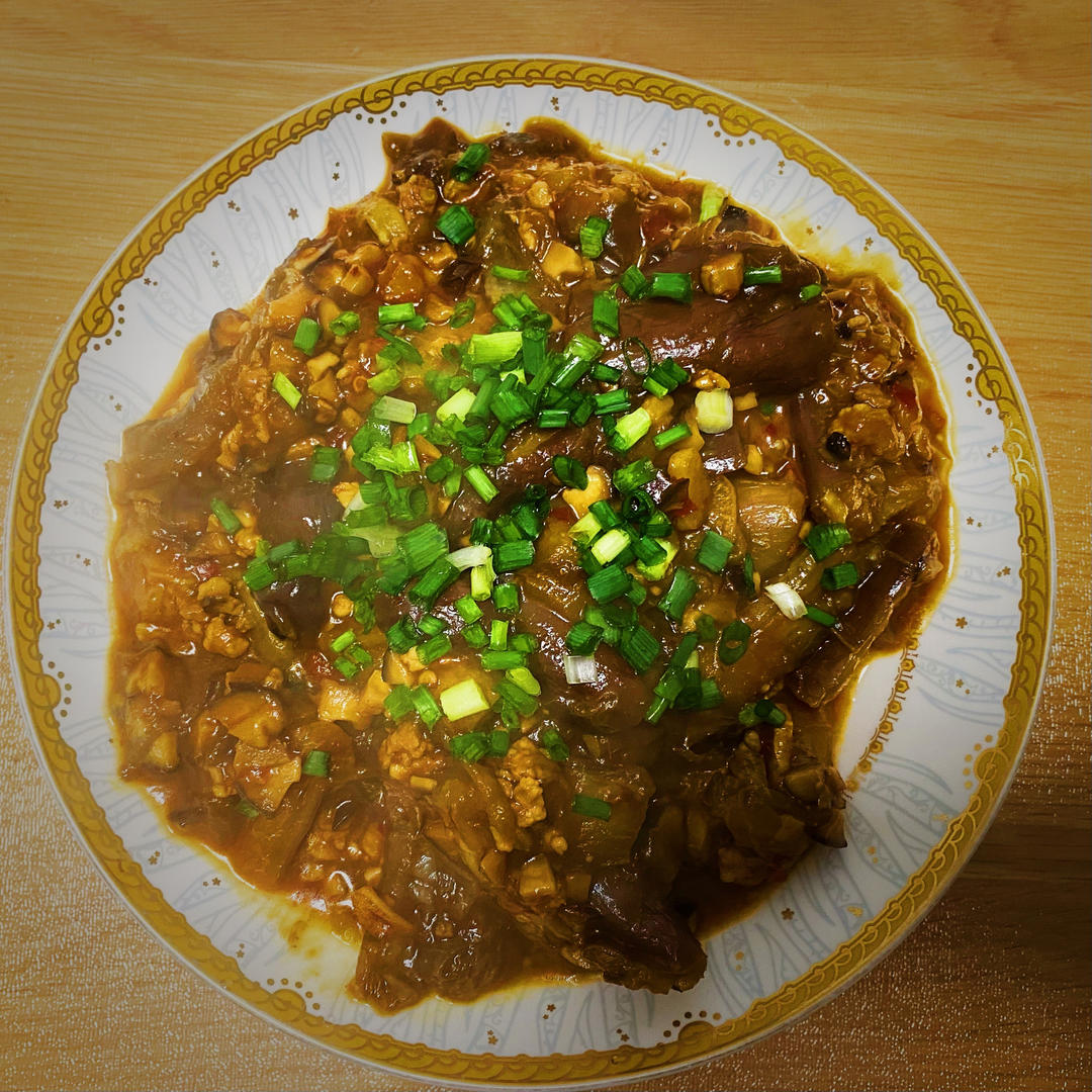 肉沫茄子（非油炸健康版）文末另附万能鱼香汁配方。