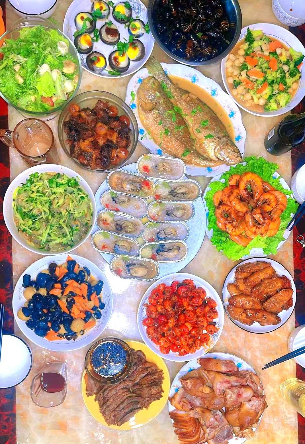 我的年夜饭，一个人做了一整天
