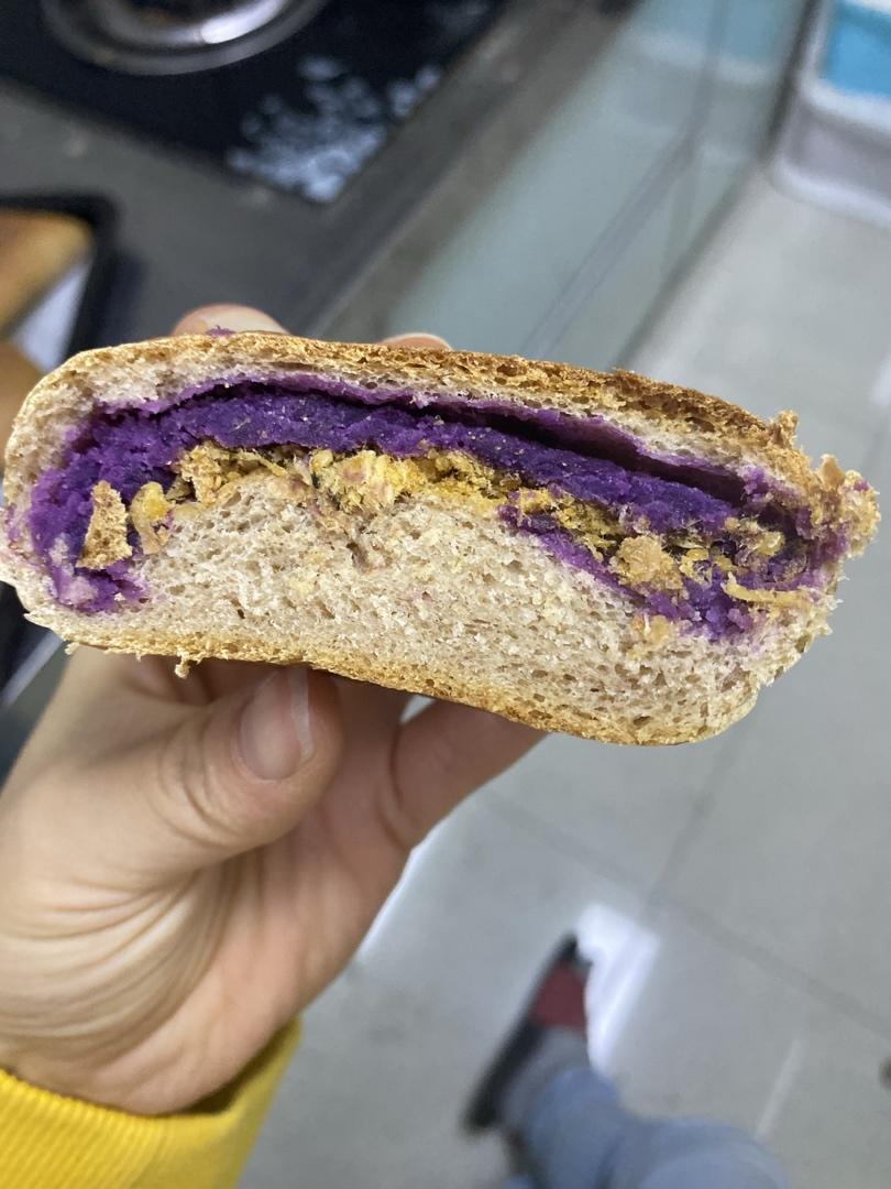 四色超满足软欧面包附四种馅料(麻薯肉松、坚果乳酪、鸡肉蔬菜、蟹棒玉米)完胜网购