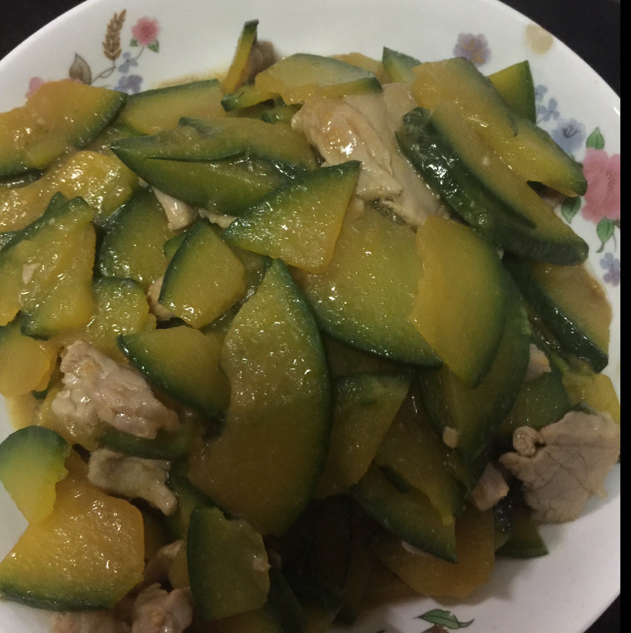 南瓜炒肉片