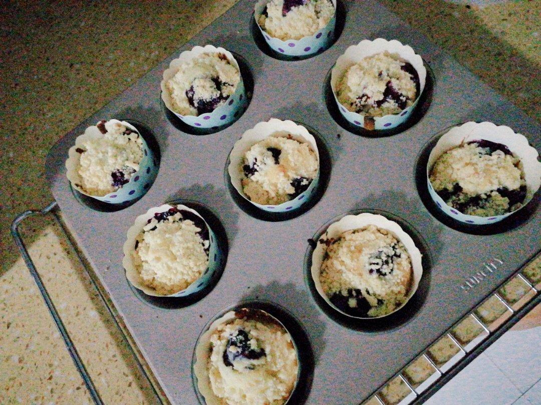 金宝顶爆浆蓝莓马芬蛋糕