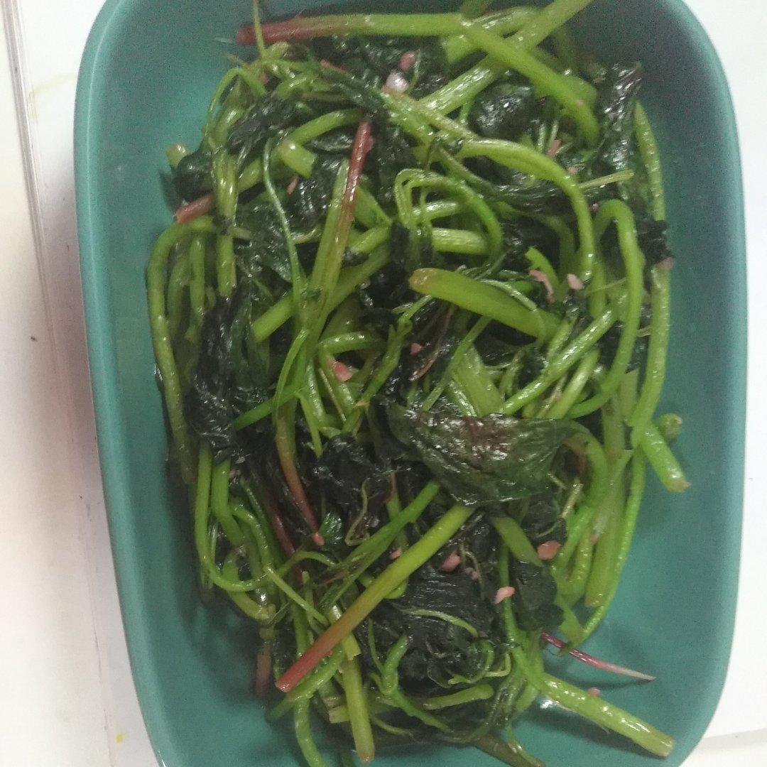 清炒红苋菜