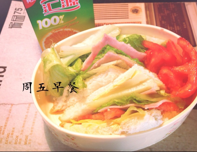 经典三明治早餐