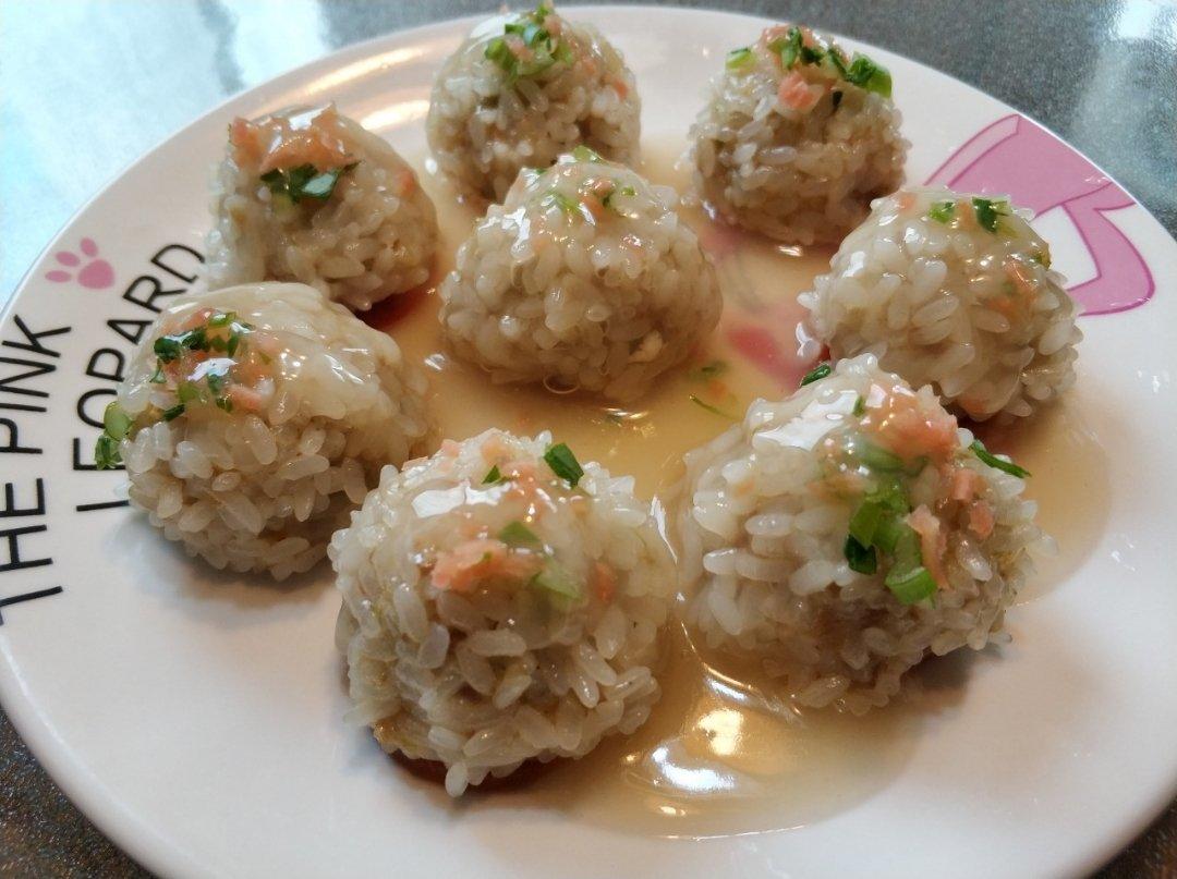 蒸糯米肉丸子