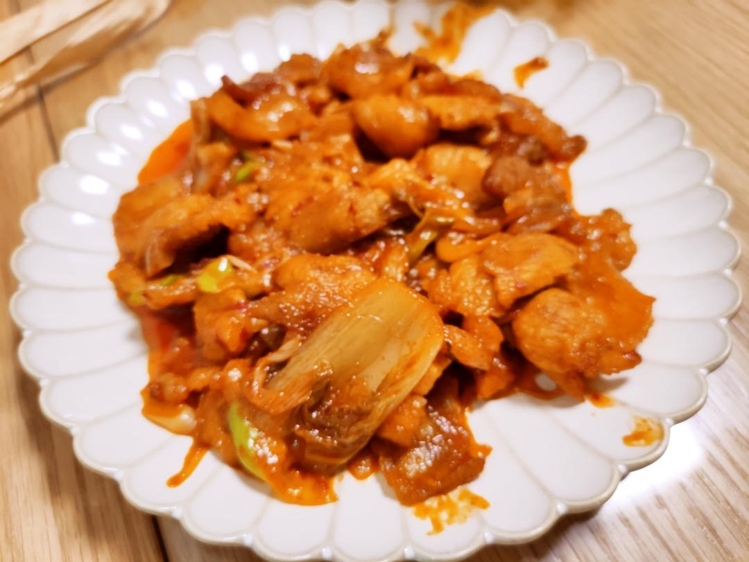 辣白菜五花肉的做法