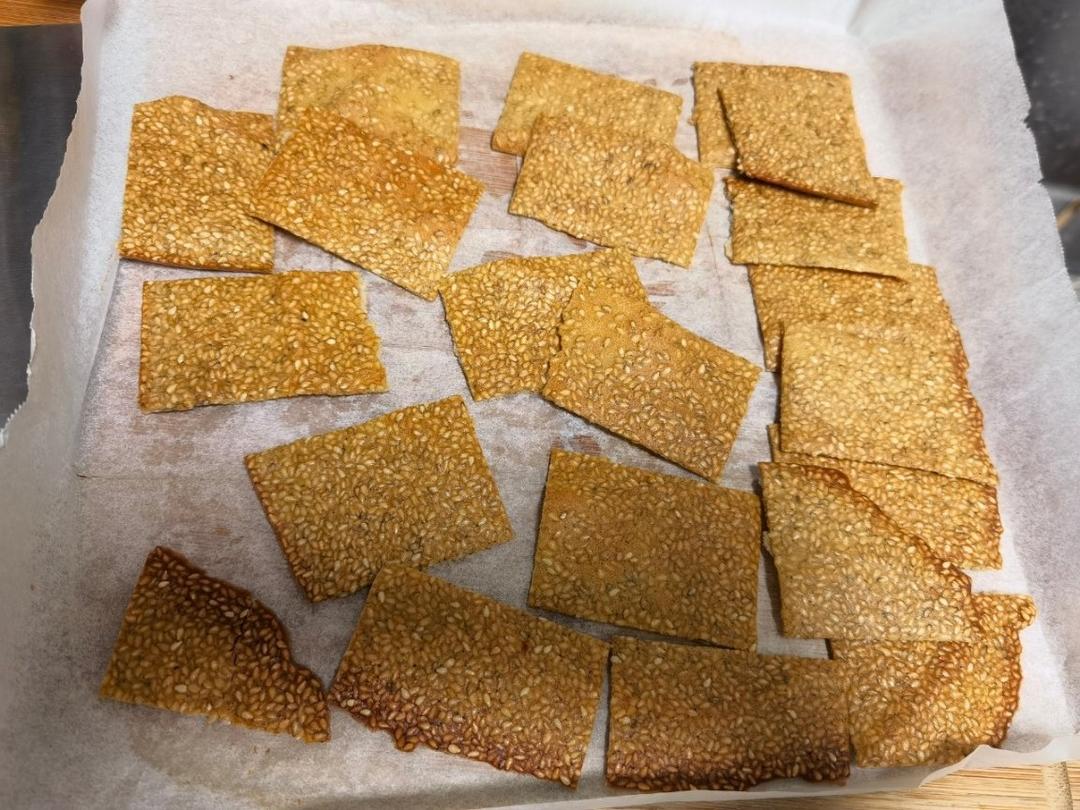 💡消耗蛋清.芝麻薄脆饼