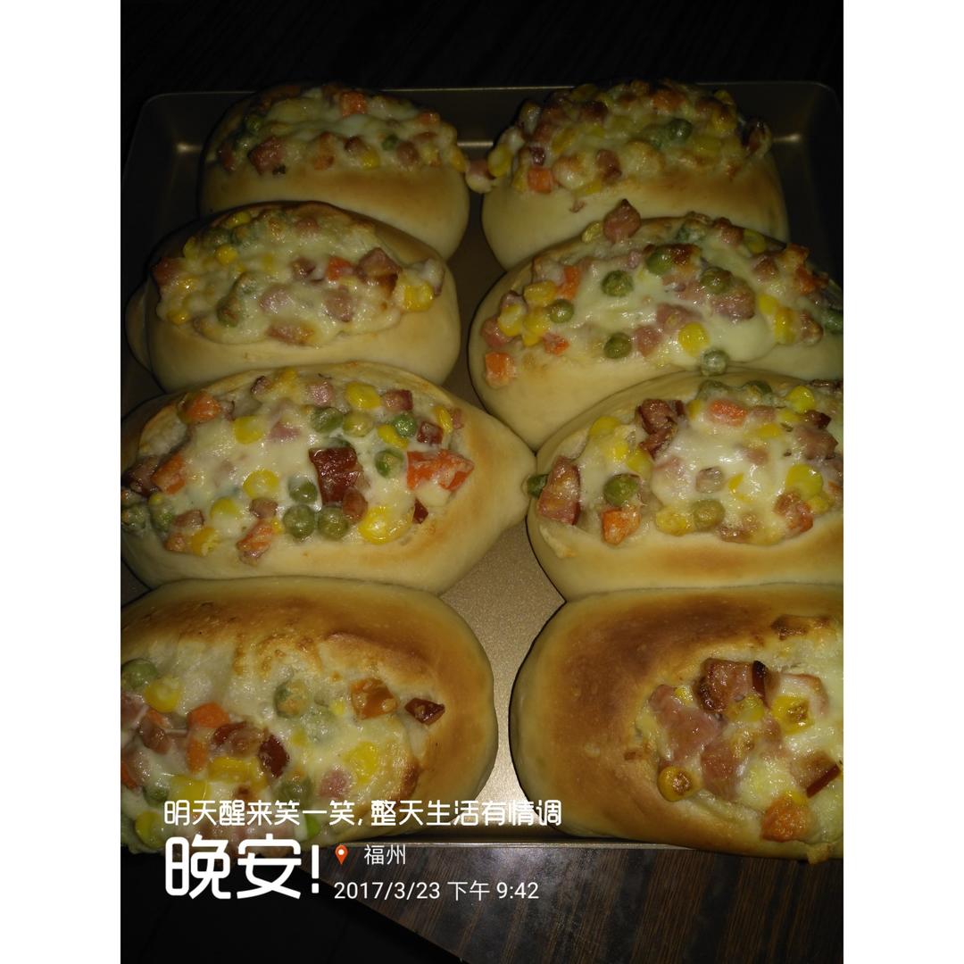 玉米火腿沙拉面包