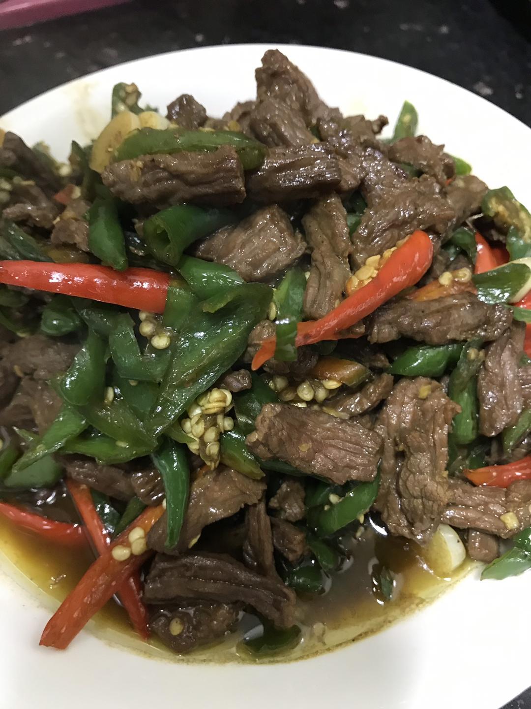 青红椒炒牛肉