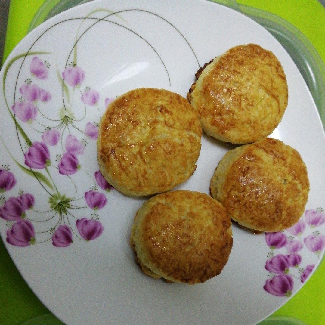 【视频】3分钟 奶油司康Scone(可能是世界上最快手的司康) 消耗淡奶油～