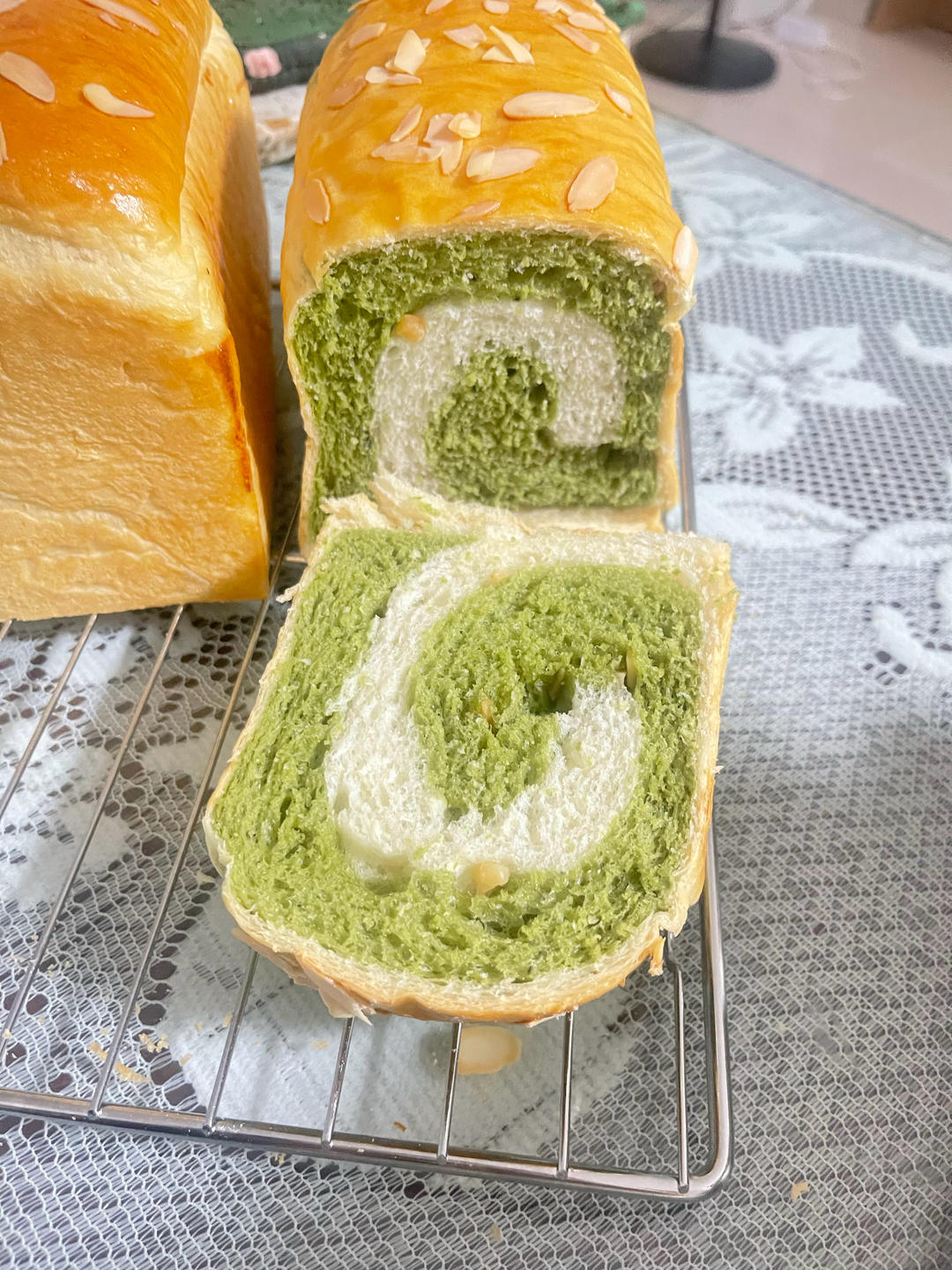 抹茶双色吐司