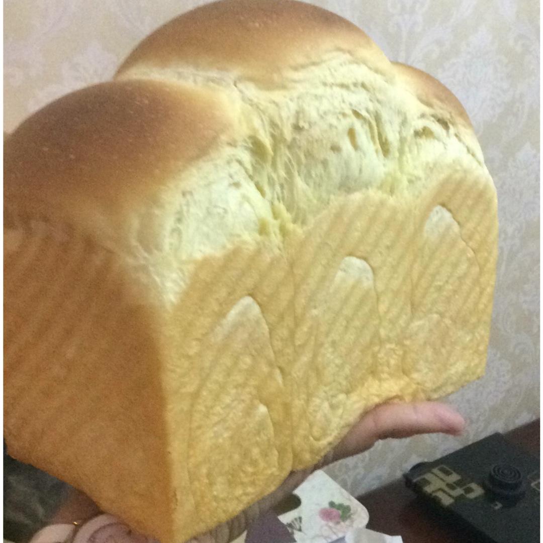 牛奶高钙吐司