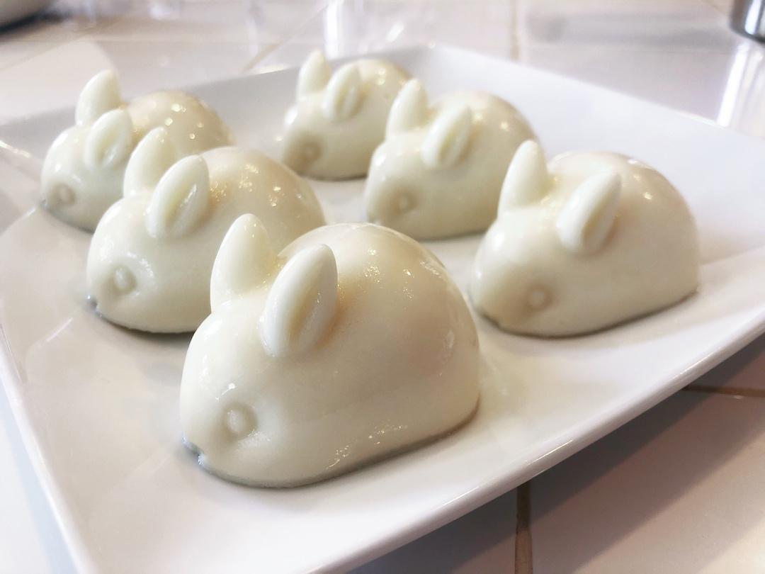 椰奶冻（一款毫无难度的甜点）