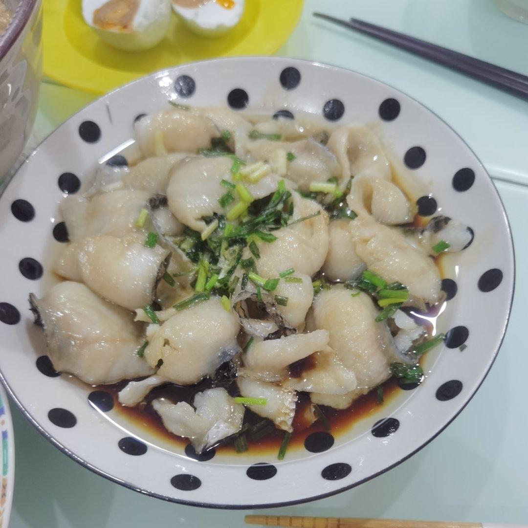 10分钟就好的葱香黑鱼片