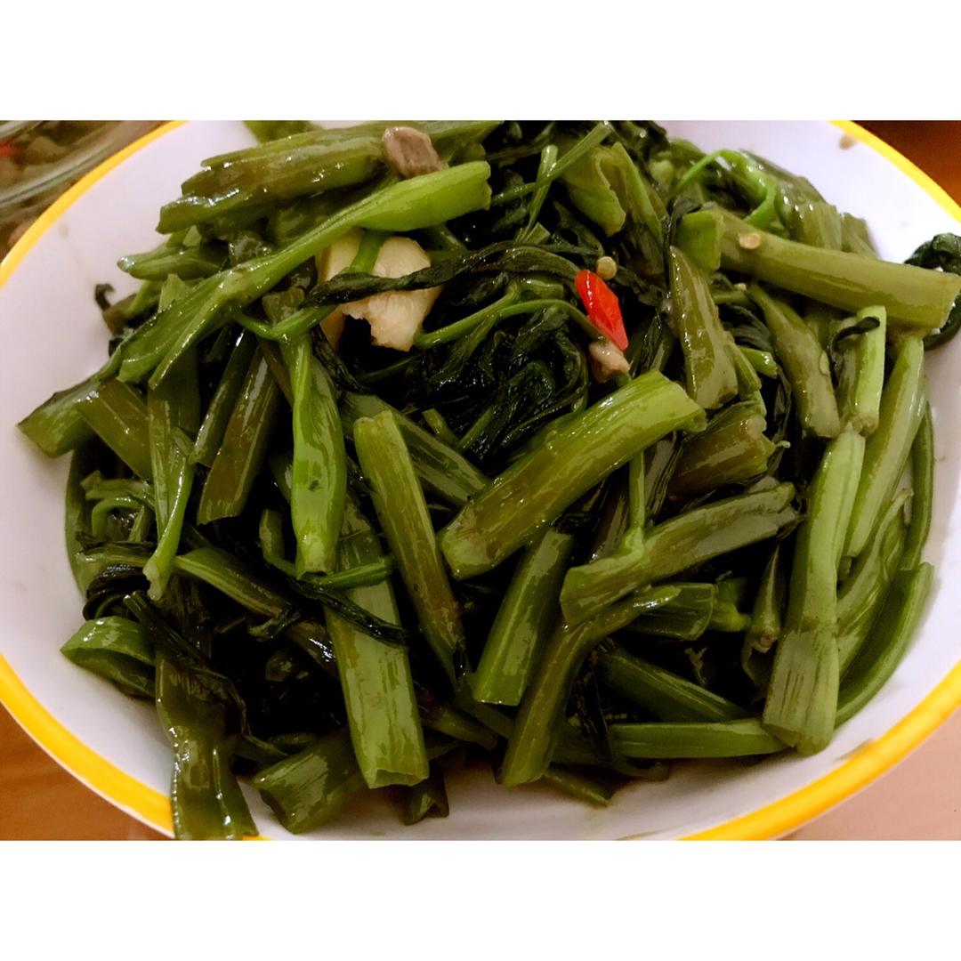 椒丝腐乳炒通菜