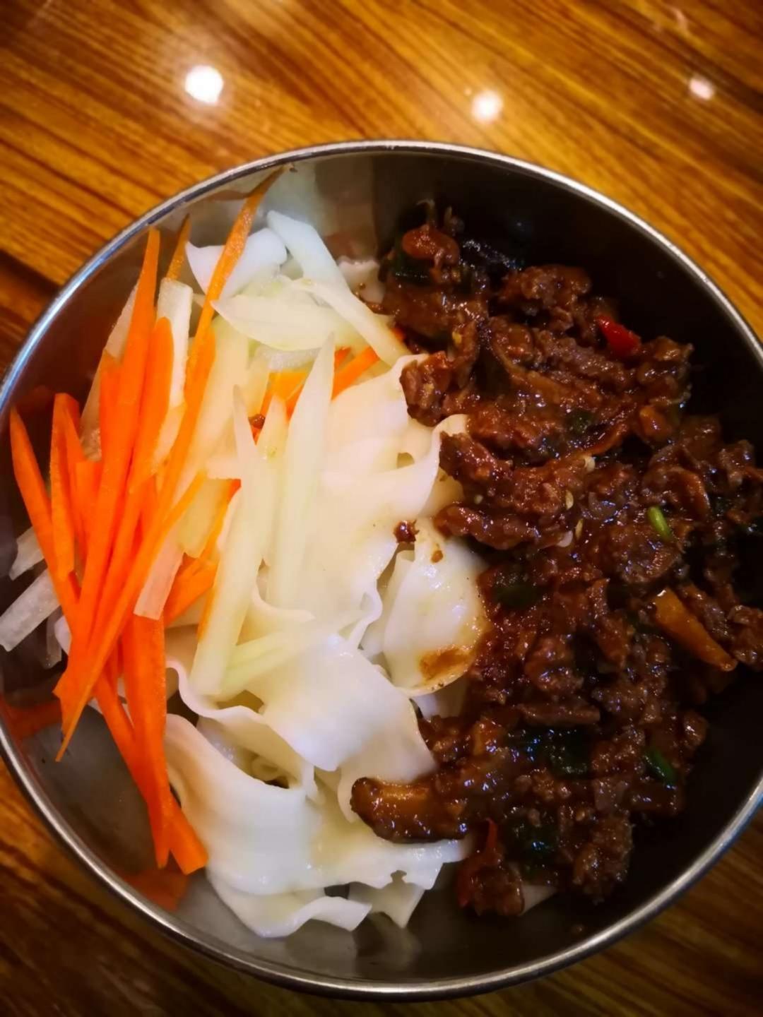 炸酱面