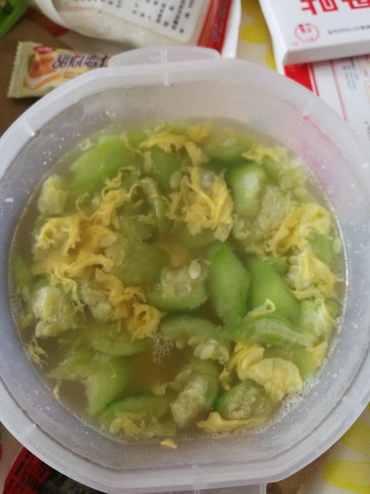 丝瓜蛋汤