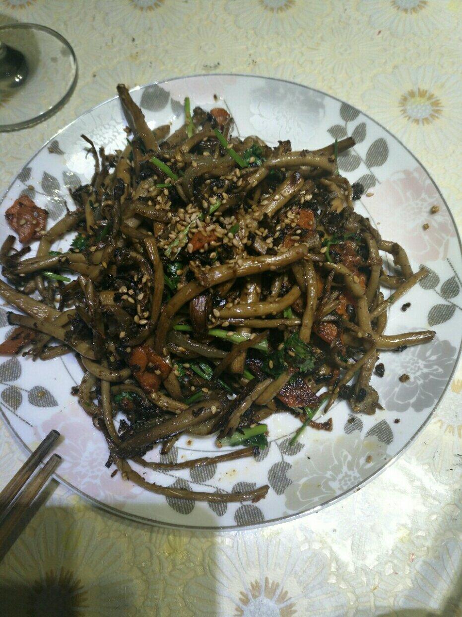 干煸茶树菇