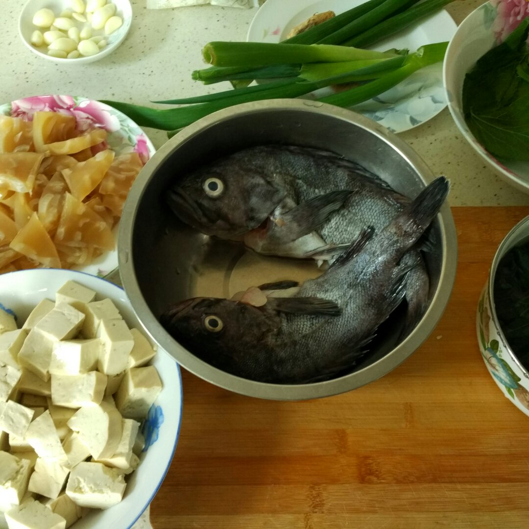 小平头-5做的黑头鱼炖豆腐