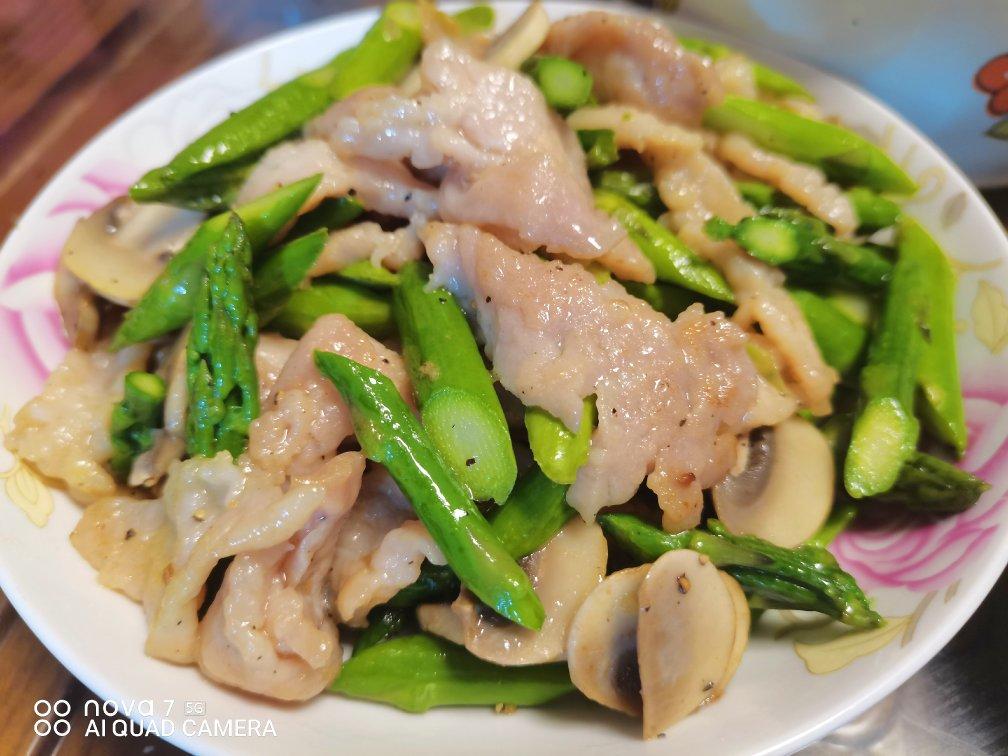 教你做最好吃的芦笋炒蘑菇 新手速get！