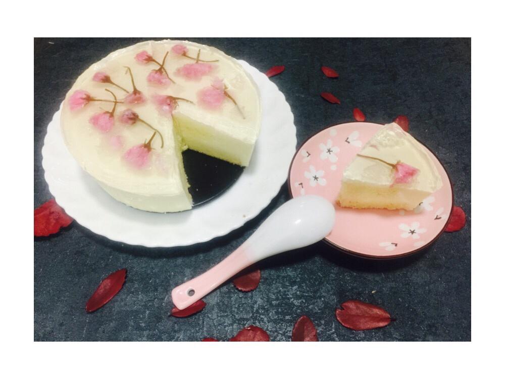 颜值爆表的樱花慕斯。（6寸圆模）