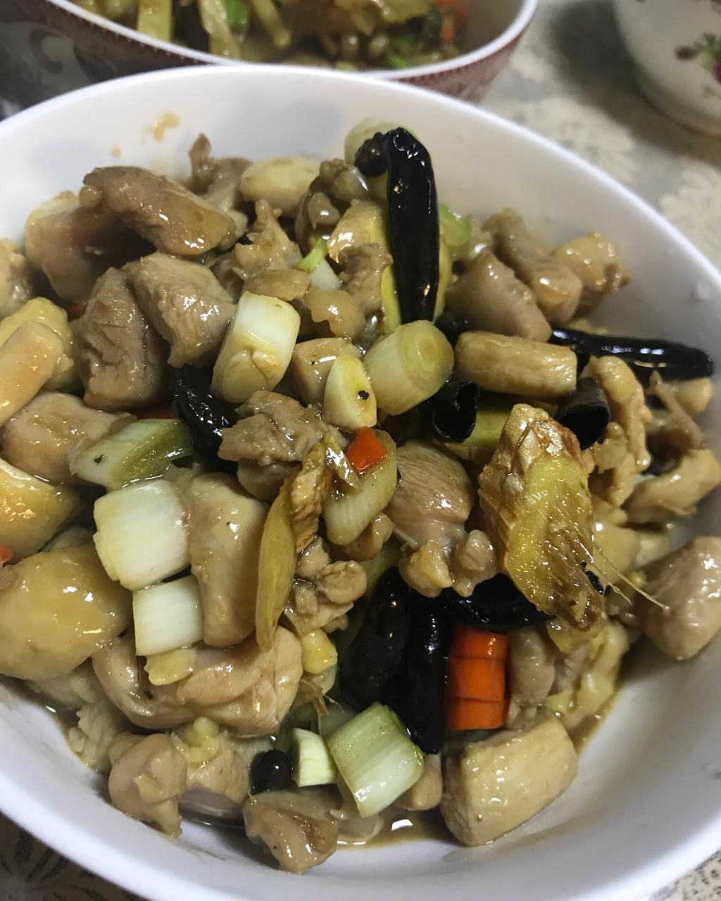 宫保鸡丁！最正宗最讲究的做法！