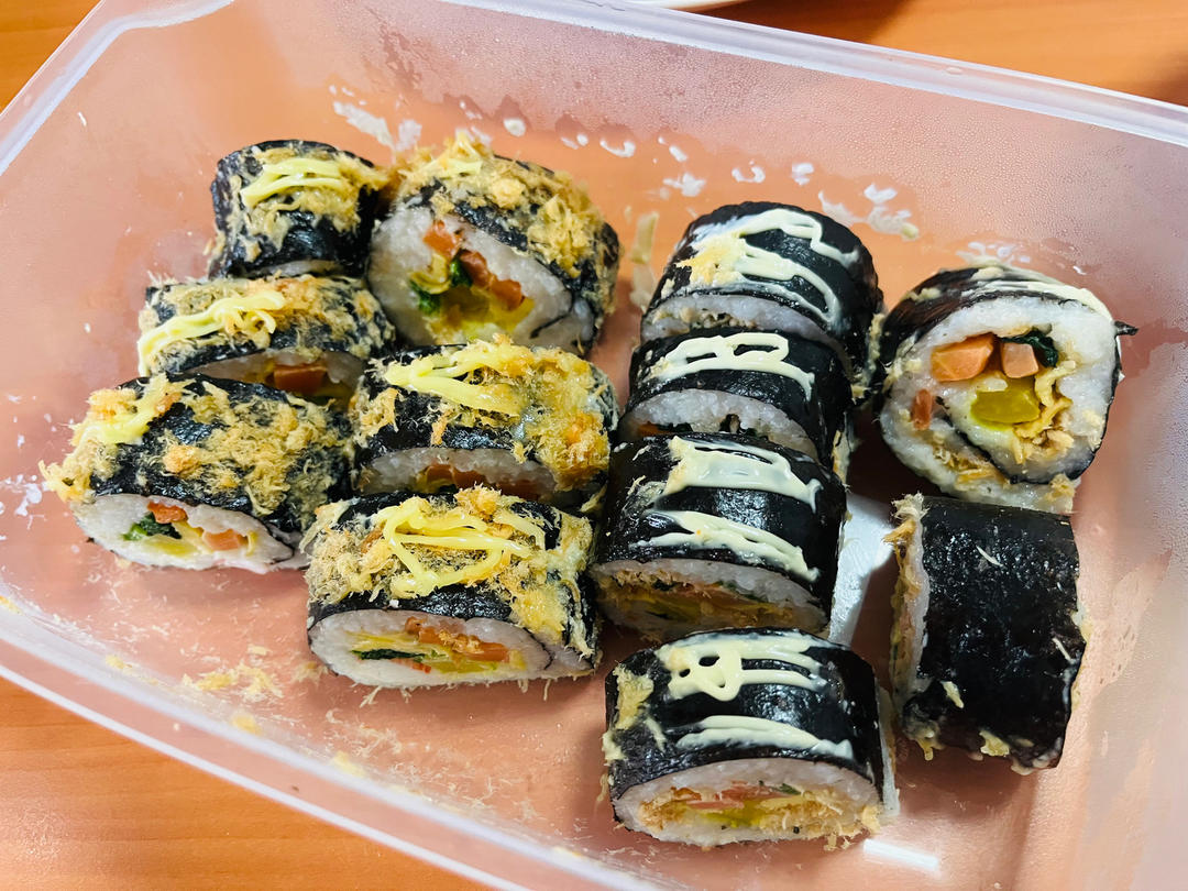 高颜值的紫菜包饭