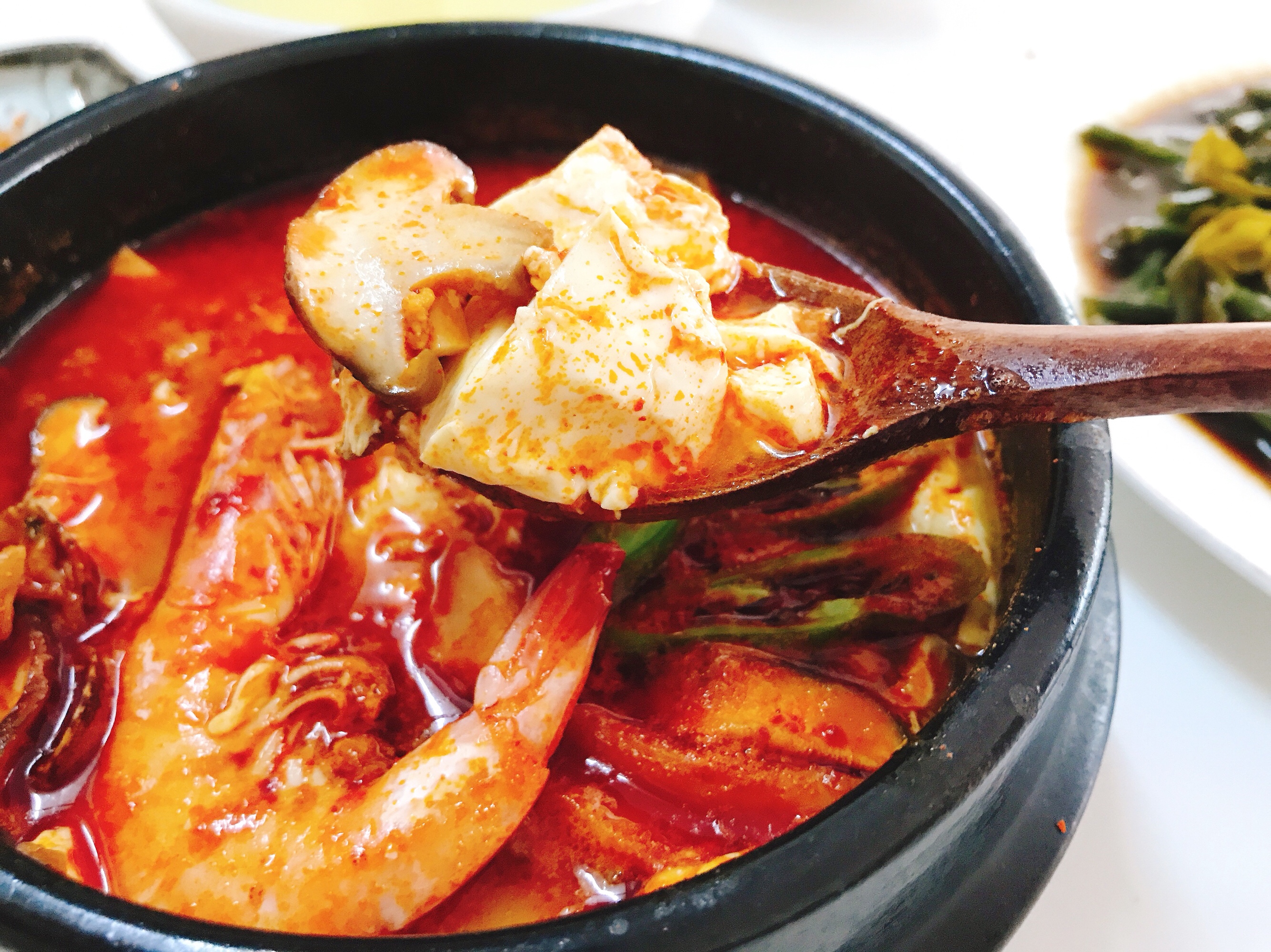 谁吃谁赞的韩式嫩豆腐辣汤的做法
