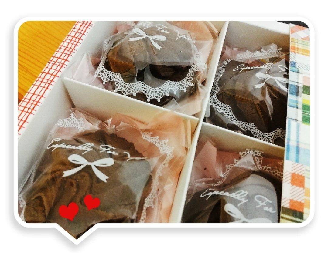 挤花毫无压力的巧克力曲奇