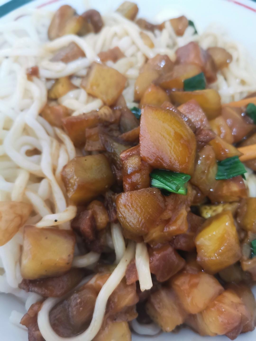 卤子面（茄子肉丁）