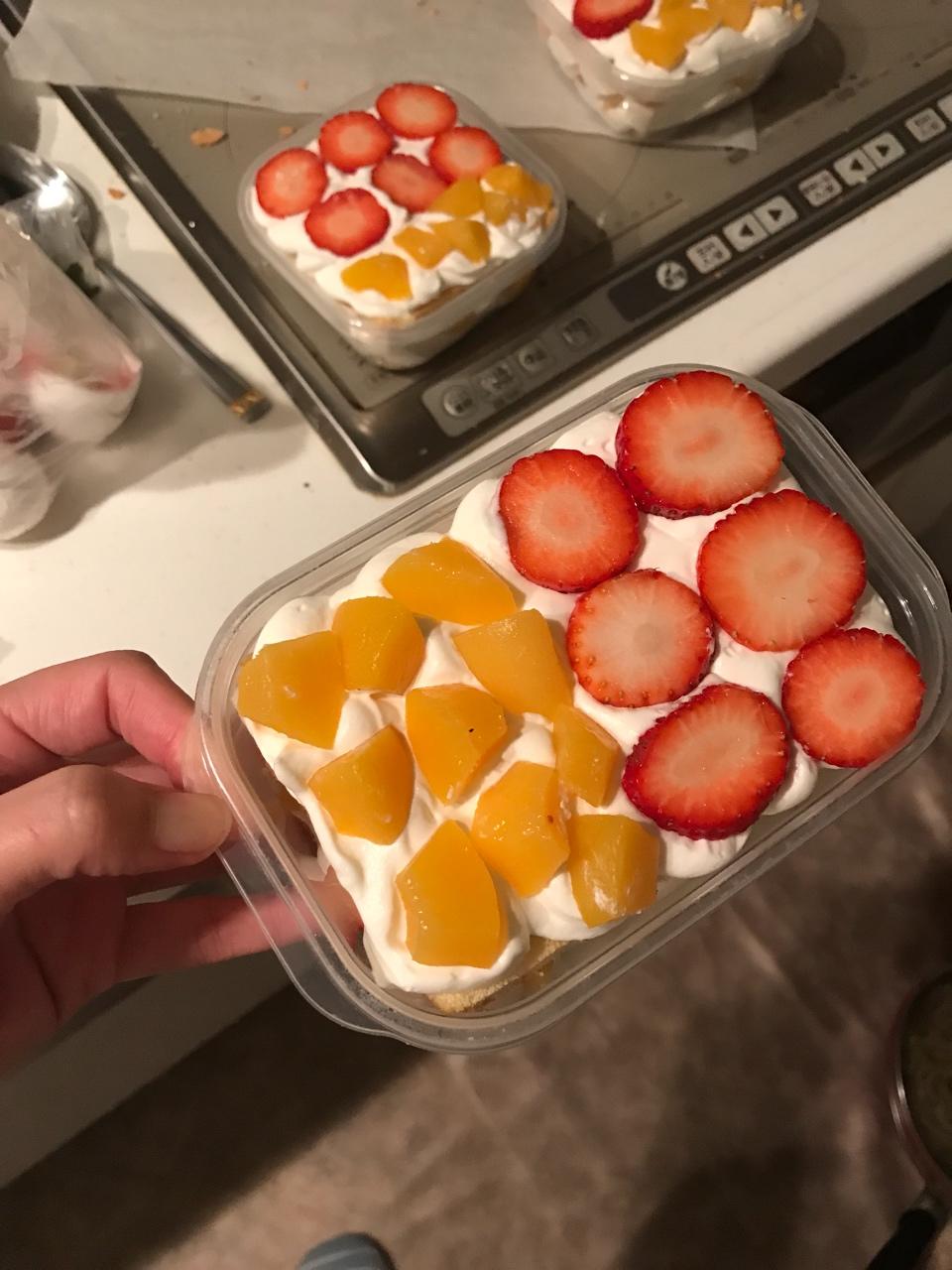 简单快手的便当饭盒水果盒子蛋糕