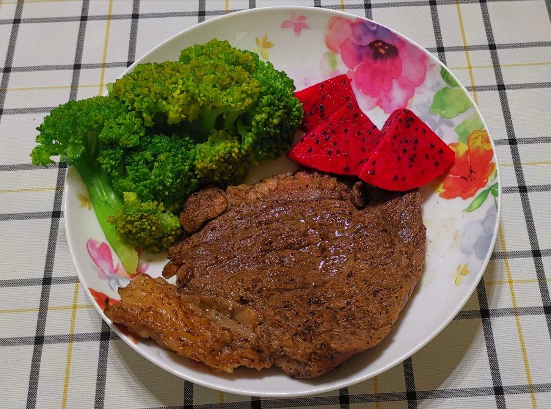 橄榄油煎牛排