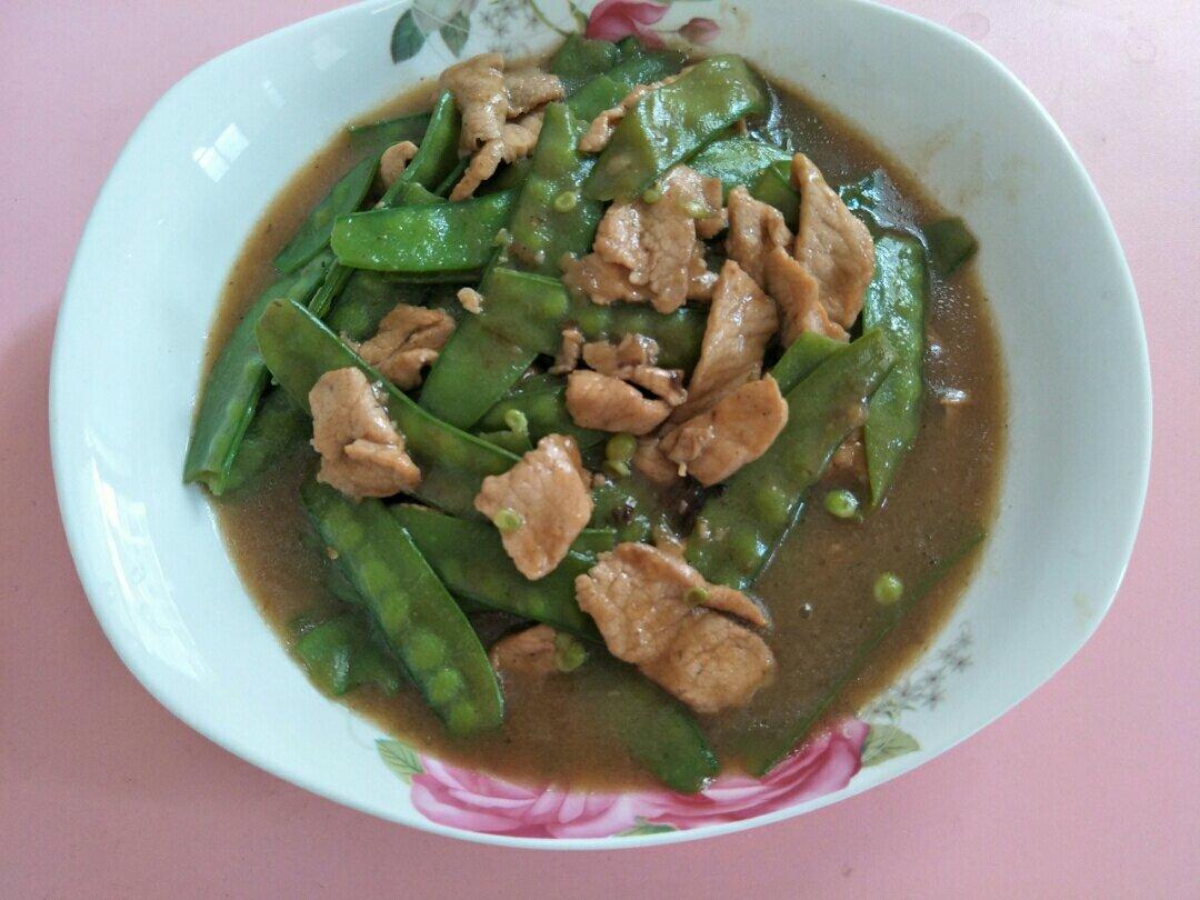 豌豆荚炒五花肉
