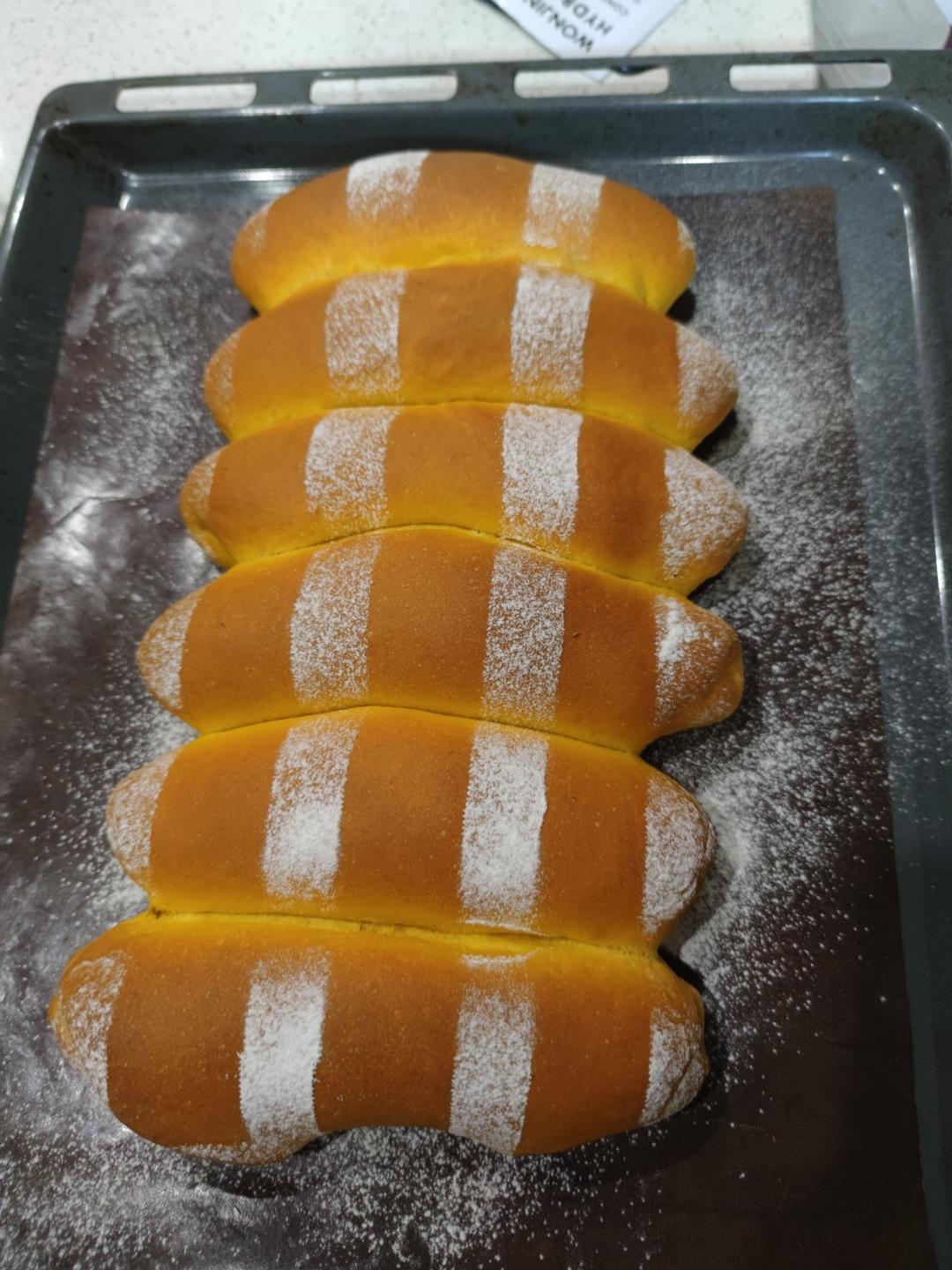 小美南瓜面包的做法