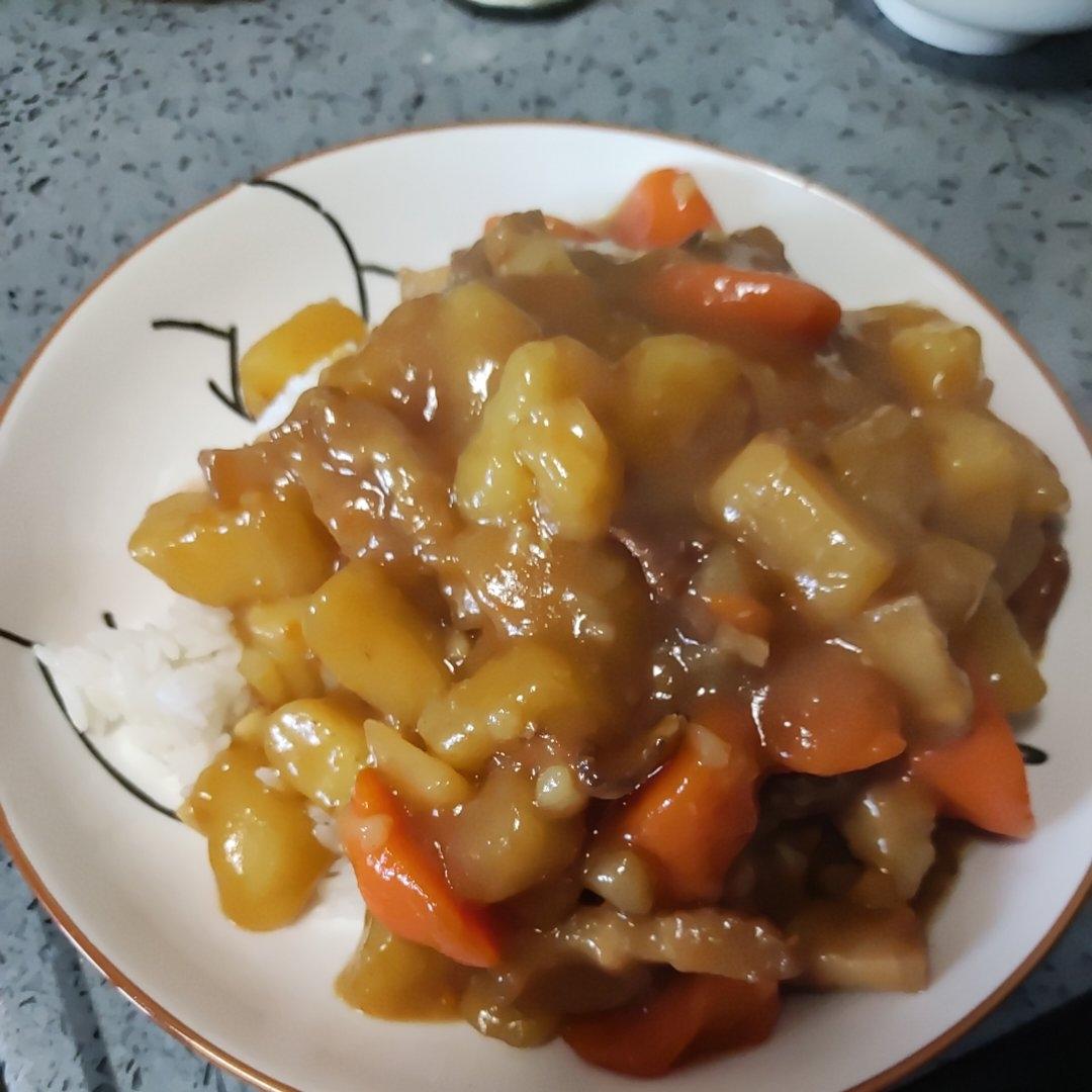 土豆牛肉盖浇饭