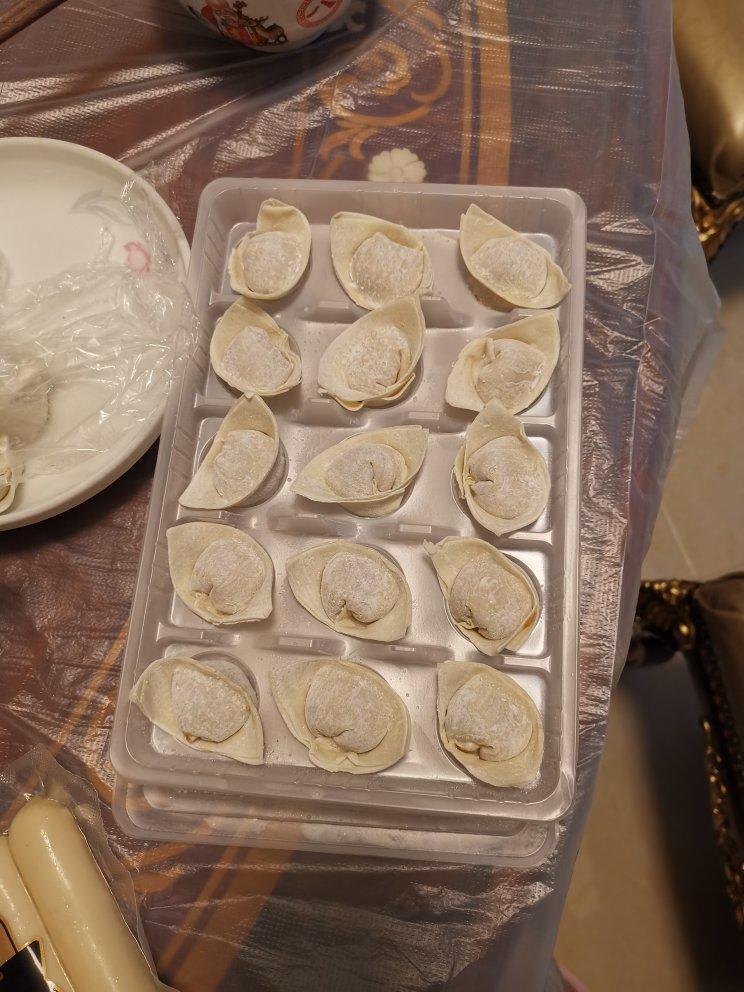 元宝馄饨的包法