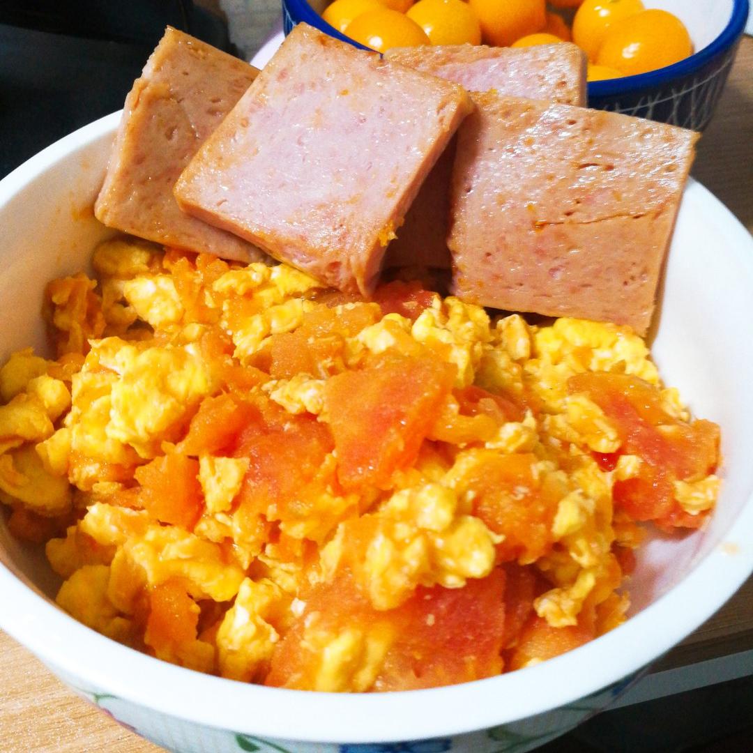 西红柿炒鸡蛋时，多加这一步，鸡蛋香嫩又入味