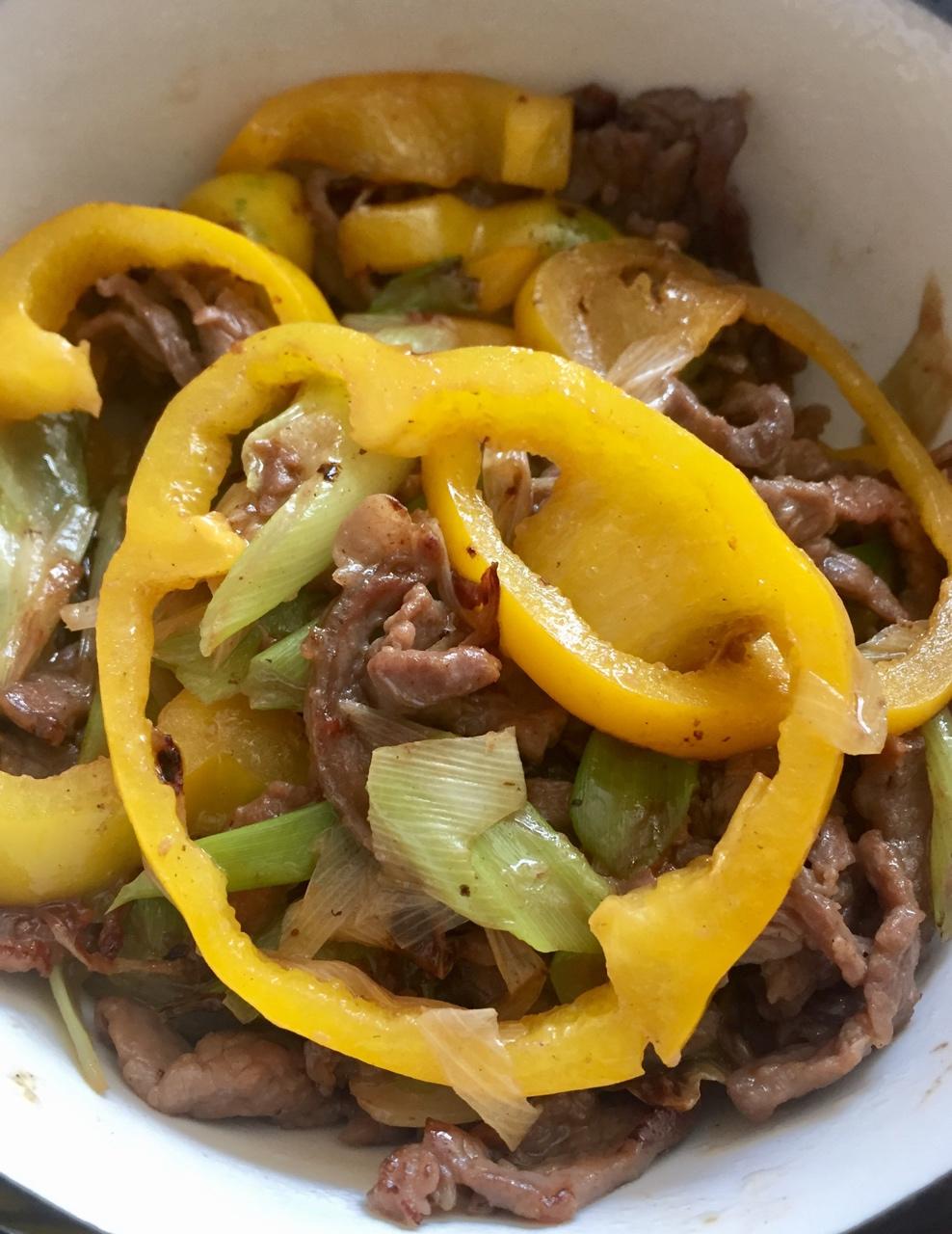 葱爆羊(牛)肉