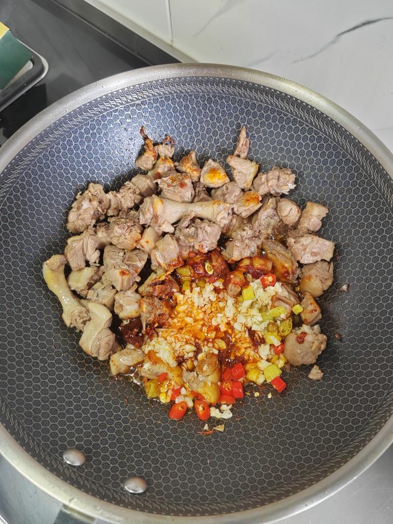 香辣啤酒鸭（含泡椒）的做法 步骤4